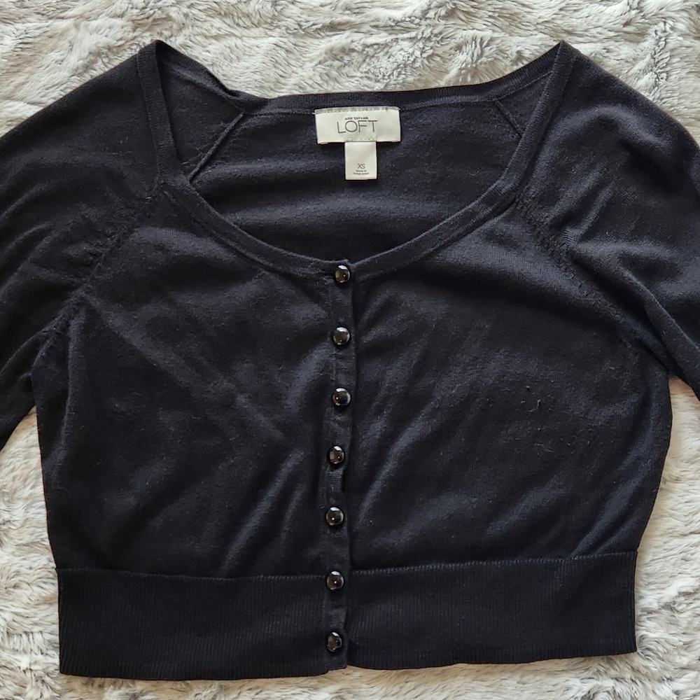 Ann Taylor LOFT Cardigan Size XS